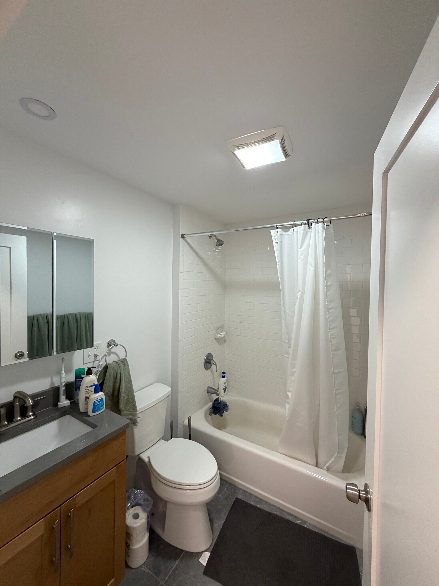 Building Photo - 140 Prospect St