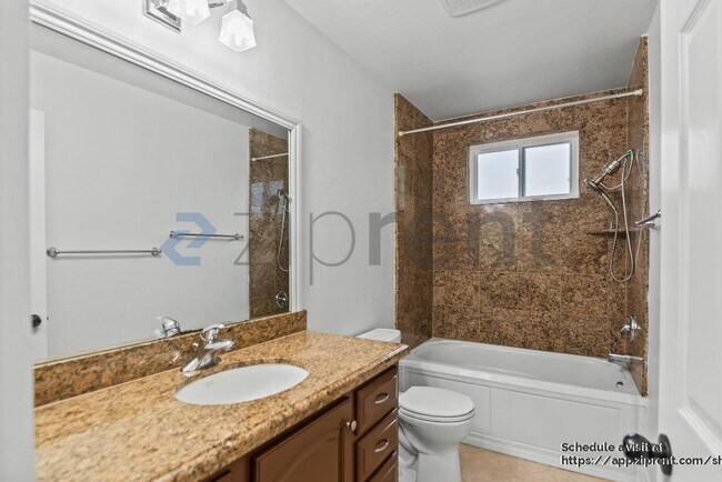 Building Photo - 129 John Kirk Ct