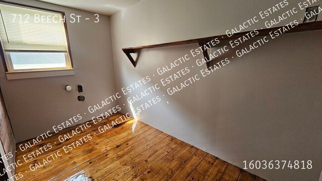 Building Photo - 712 Beech St