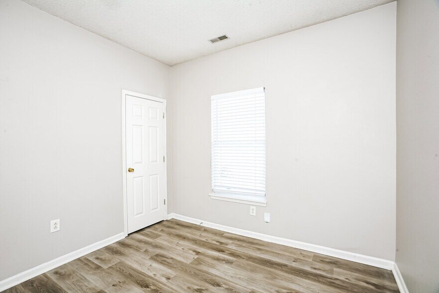 Building Photo - 4603 Whitham Ln