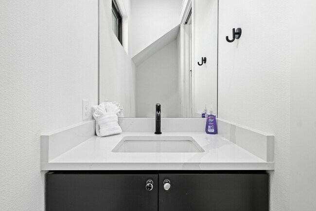 Half Bath Downstairs - 1709 Taylor Gaines St