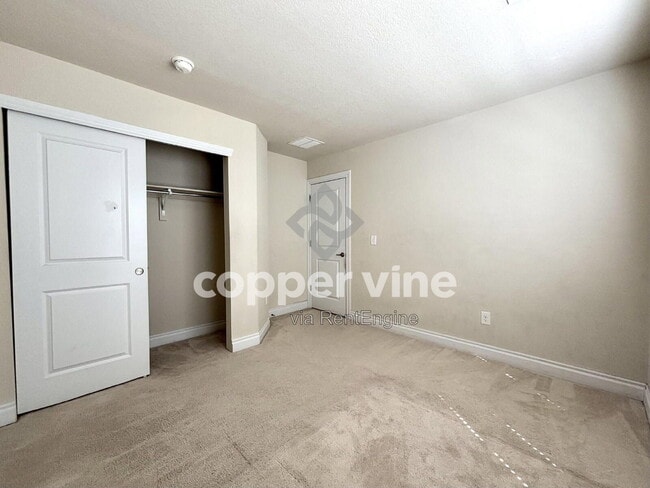 Building Photo - 1414 Terra Rosa Ave