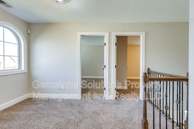 Building Photo - 1634 Earl Ct