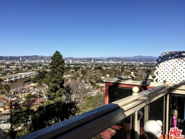 Building Photo - 5417 Weatherford Dr