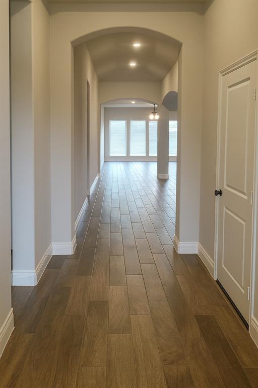 Building Photo - 18226 Dalyell Dr