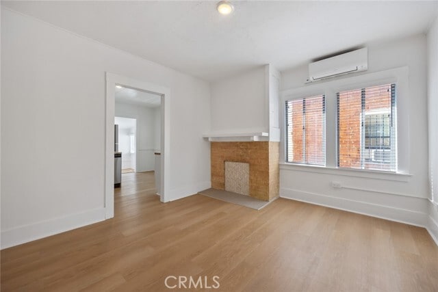 Building Photo - 5816 N Figueroa St