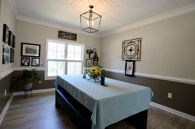Building Photo - “Stunning 4-Bedroom Retreat with Granite Elegance at 2 River Drive, Pinehurst"