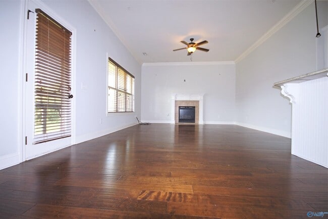 Building Photo - 109 Wolf Creek Trail SW