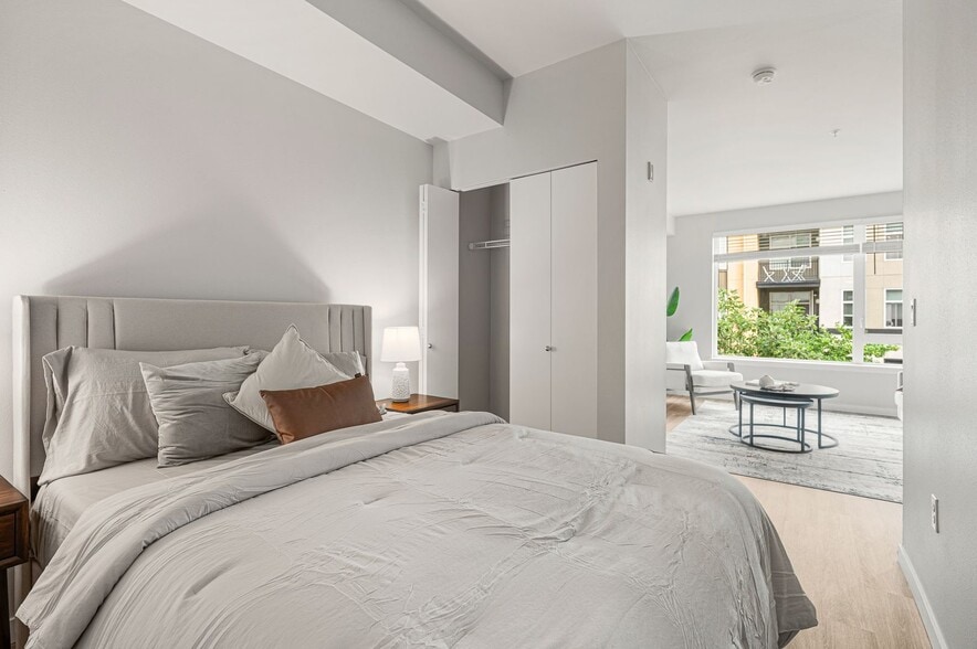 Interior Photo - Waterscape at Juanita Village