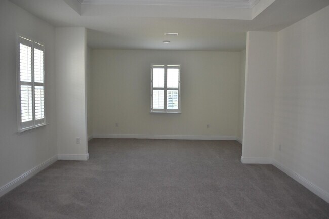 Building Photo - 173 Picnic Pl