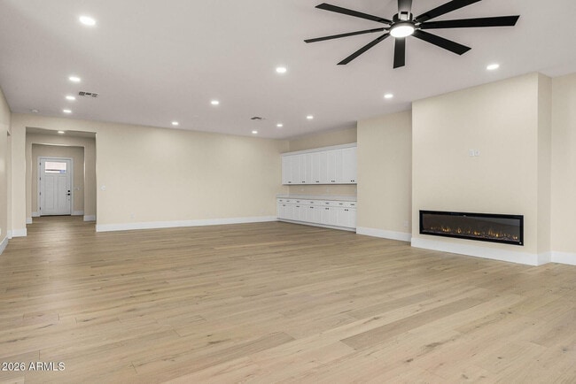 Building Photo - 3002 N 53rd Pl