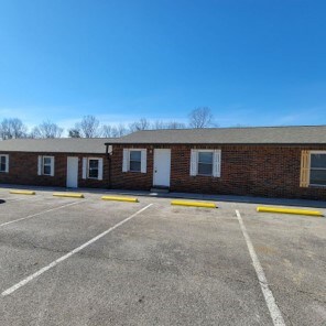 Building Photo - 2301 Lakeland Dr
