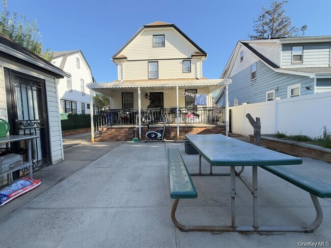 Building Photo - 209-44 110th Ave