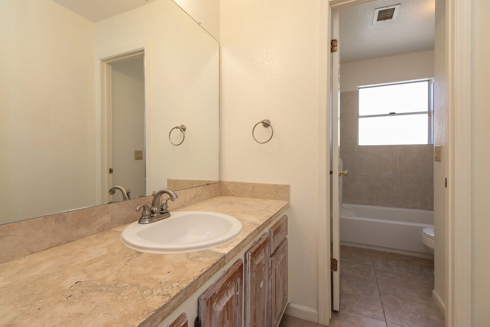 Building Photo - 16420 S 38th St