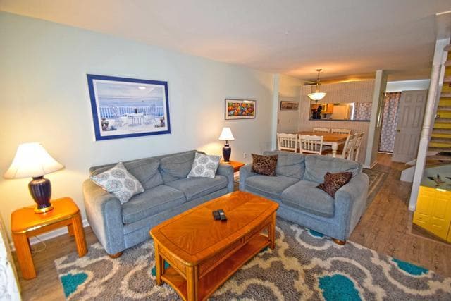 Living/Dining Room - 11618 Seaward Rd