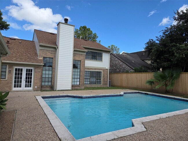 Building Photo - 14959 Havenridge Dr