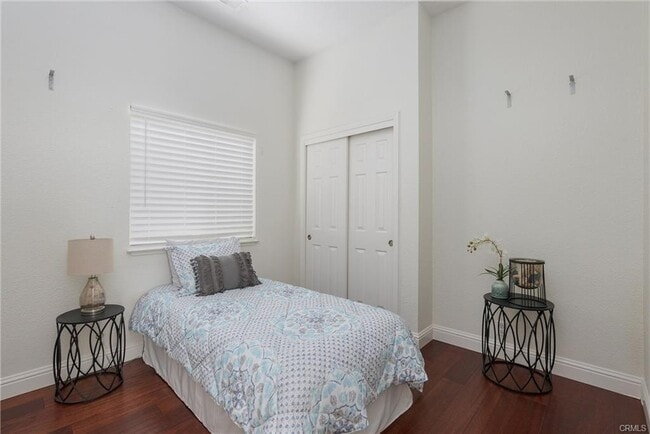 Building Photo - 7 Heartwood Ct