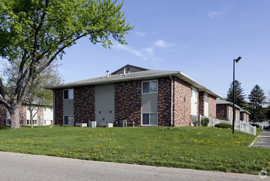 Building Photo - Westgate Manor