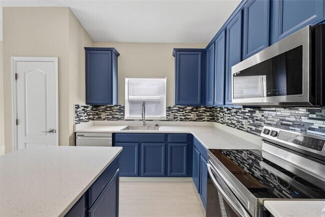 Building Photo - 1851 Great Falls Way