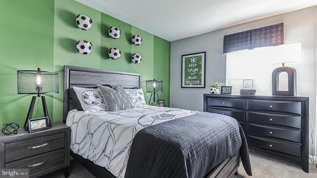 Building Photo - 619 Benjamin Ct