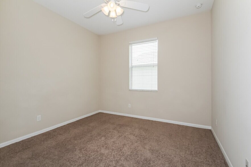 Building Photo - 9026 41st St E