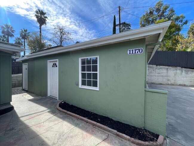 Building Photo - Richmont Rd - 11170-11174