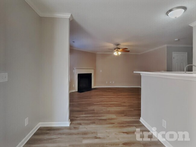 Building Photo - 6231 Creekbrooke Ct