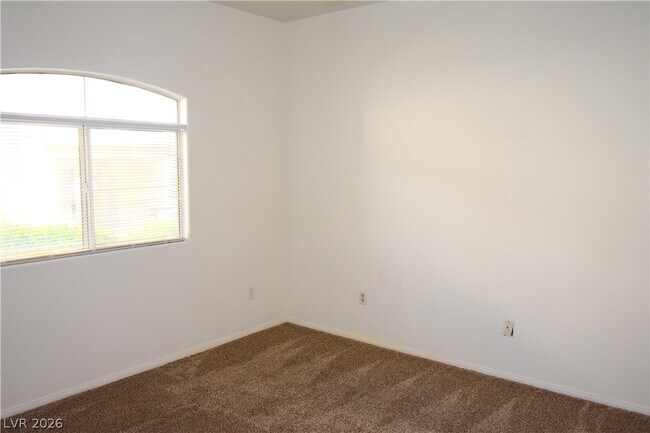Building Photo - 3320 S Fort Apache Rd