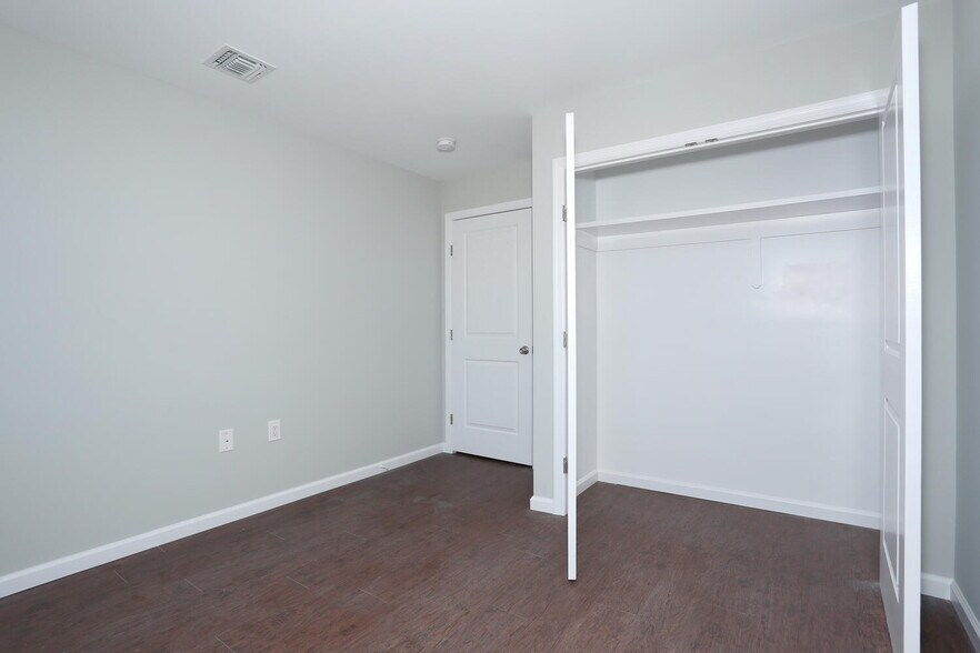 Building Photo - 473 Harrison Ave