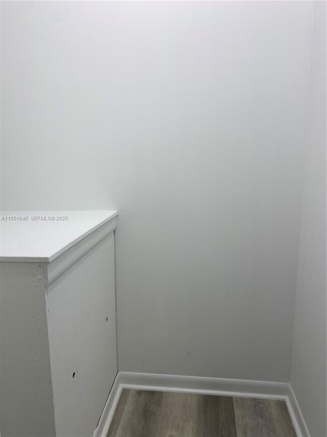 Building Photo - 801 SW 133rd Terrace