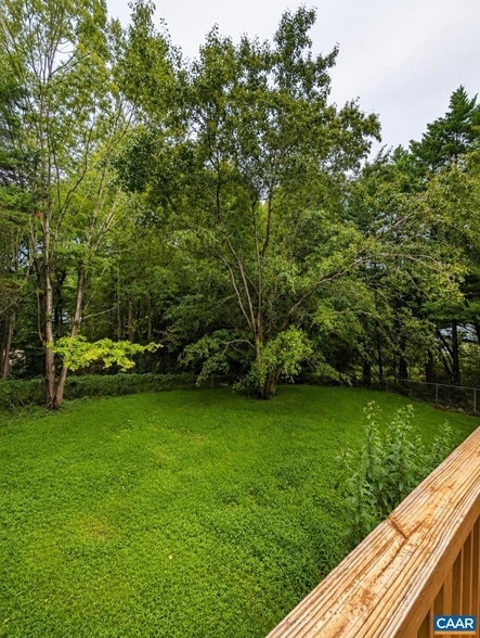 Building Photo - 330 Wood Dr