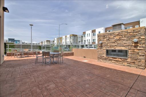 Building Photo - 890 White Moonstone Loop