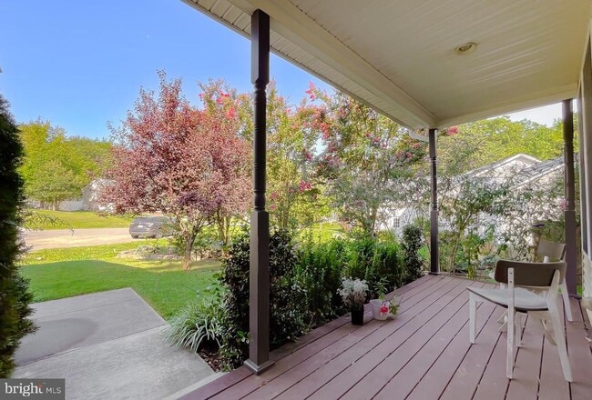Primary Photo - 46230 Sylvan Ct