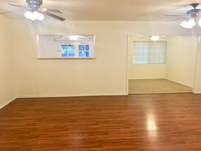 Building Photo - 18516 E Petunia St