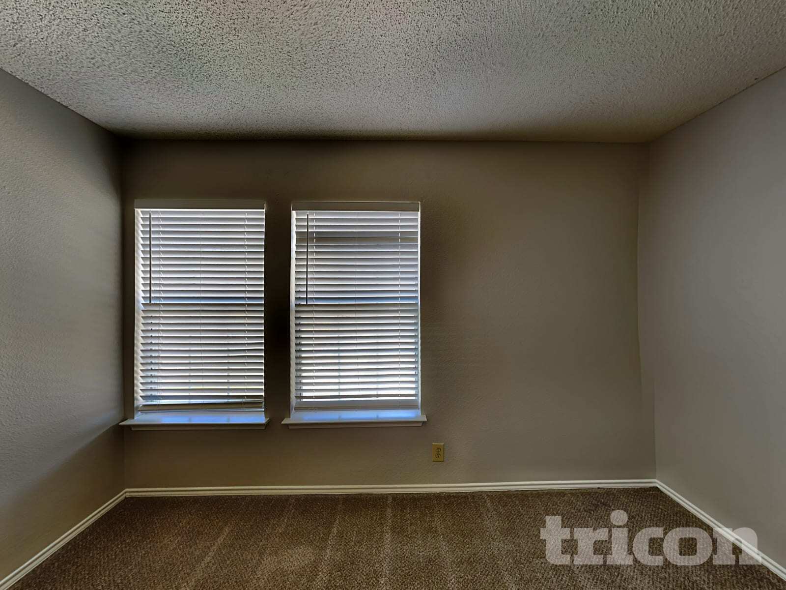 Building Photo - 1074 Stone Branch