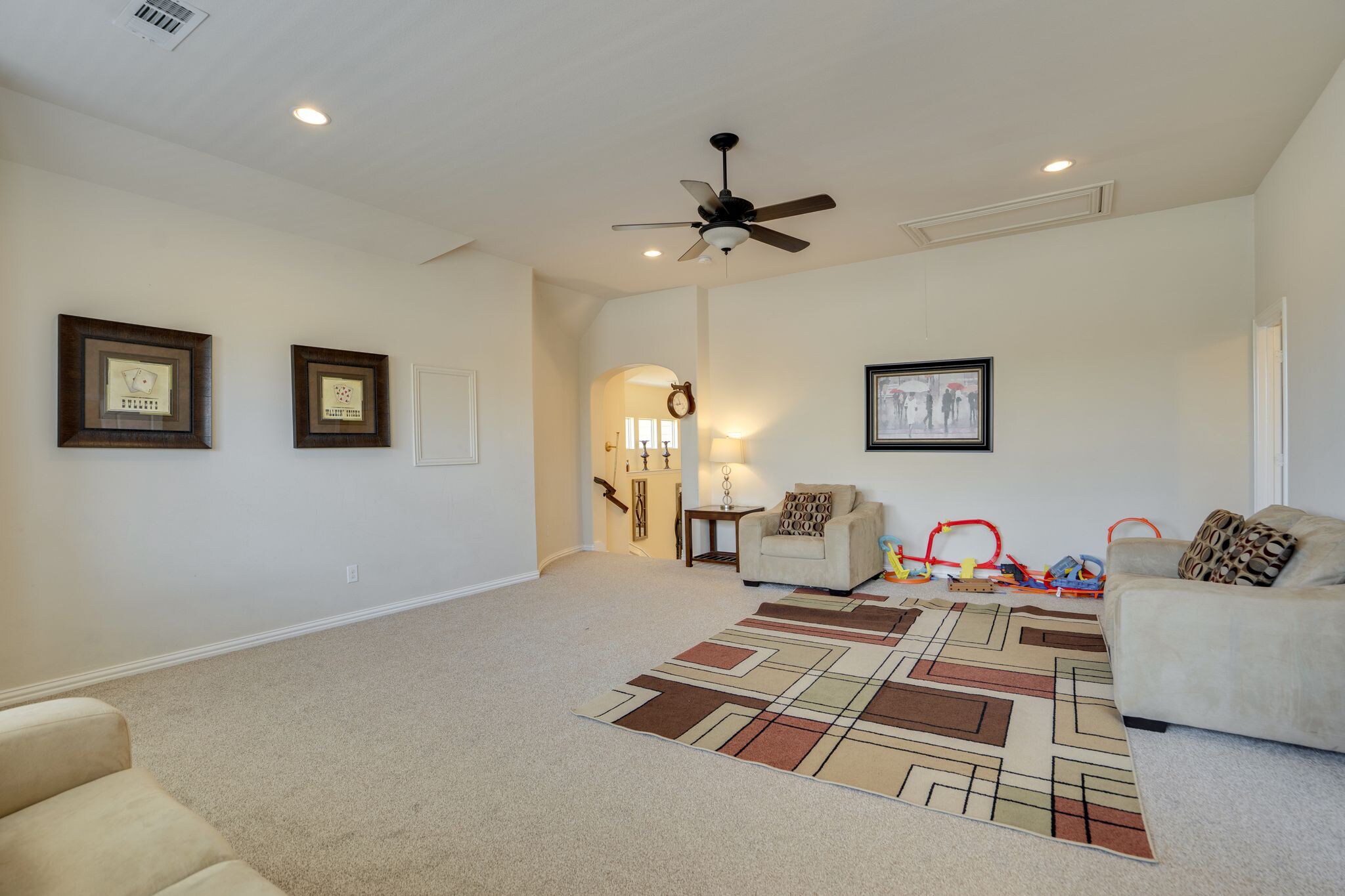 Building Photo - 1604 Woodrose Ct