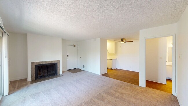 Building Photo - 551 Alameda del Prado