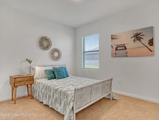 Building Photo - 7418 Tourmaline Dr