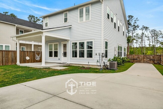 Building Photo - Private Retreat with Modern Upgrades