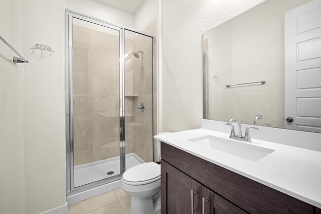 Building Photo - 119 James Rose Ln