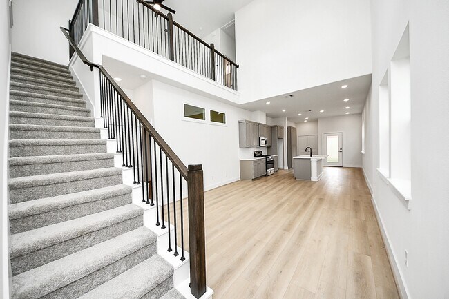 Building Photo - 4338 Avron Dr