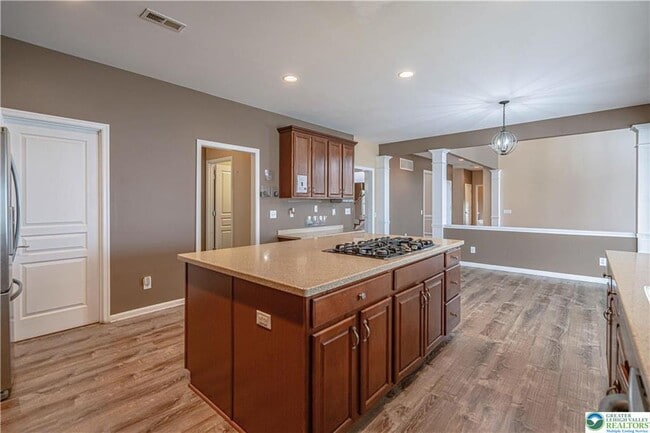 Building Photo - 8922 Ash Ln