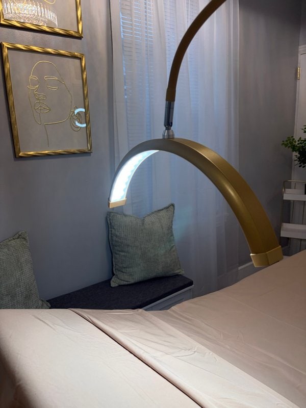 Building Photo - 2742 Kensington Ave