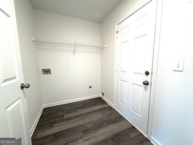 Building Photo - 1730 Bennett Dr