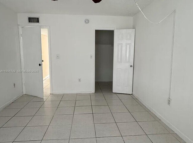 Building Photo - 301 NW 177th St