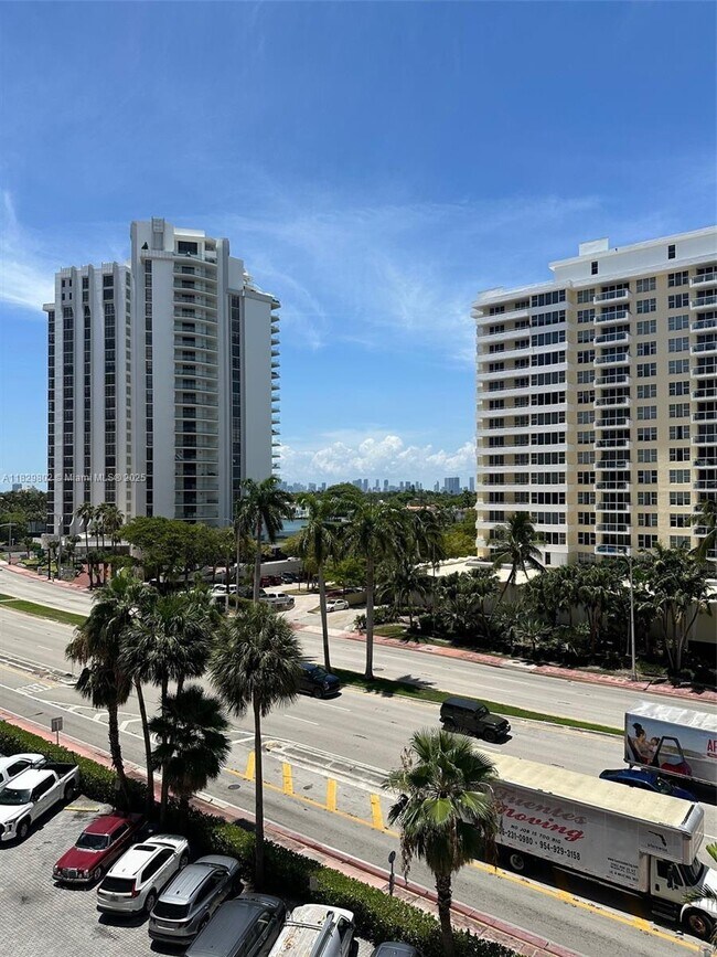 Building Photo - 5555 Collins Ave