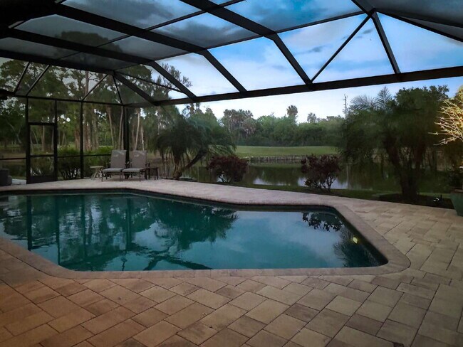 Building Photo - Palm Aire Fully Furnished Rental