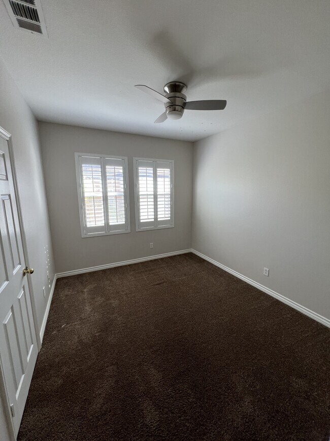 Building Photo - 28839 Chatham Ln