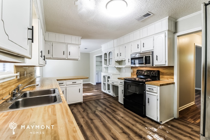 Building Photo - 53 Stoneledge Dr