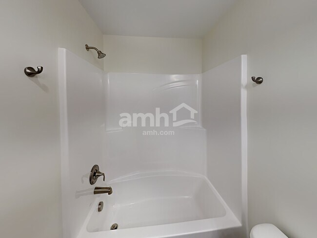 Building Photo - 4746 Chutney Dr